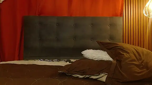 Онлайн чат XXX here_luke_