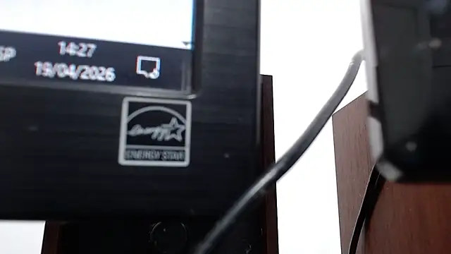 Czat XXX na żywo – emiliaa_hot