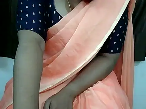 MALLU_WAVESn Webbikameraesitys