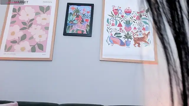 Tiffany_Low 即時 XXX 聊天