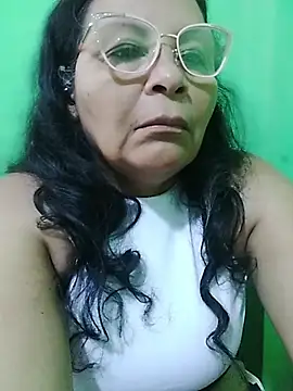 Chat +18 de Amarantha25 ao vivo