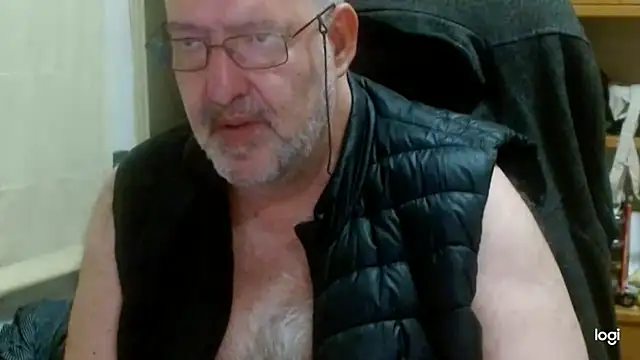 Hechizodeluz_: διαδικτυακό σόου στην κάμερα