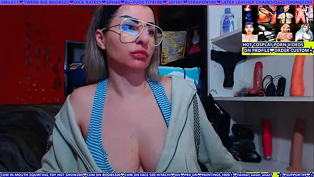 Chat XXX Live cuminmenowbbyx