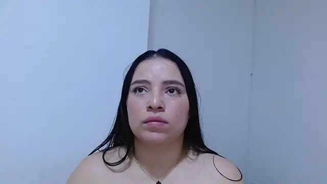 isabel_24_gil Adlı Modelin Canlı XXX Sohbeti