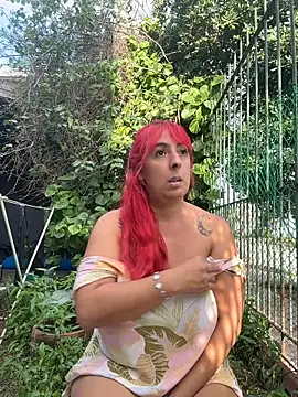 XXX chat uživo modela Sofyalone_