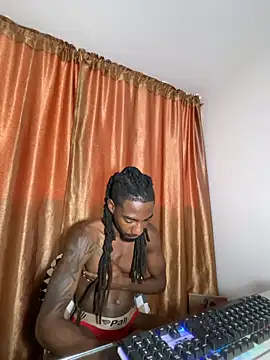 Malkon_Big élő XXX-chatje