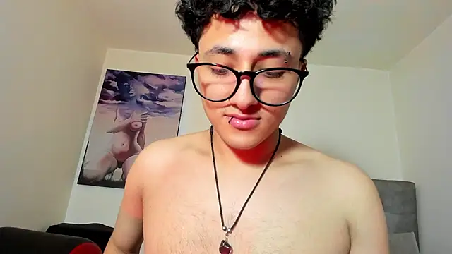 XXX chat uživo modela Adonibaskerville4