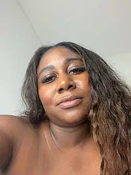 Pertunjukan Kamera Web madycarter