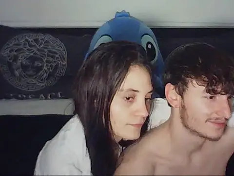 Show modela SoftEdgeBoy na web-kameri