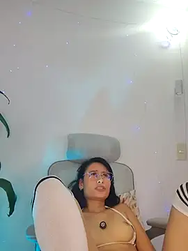 Chat XXX ao vivo de NayeCloud