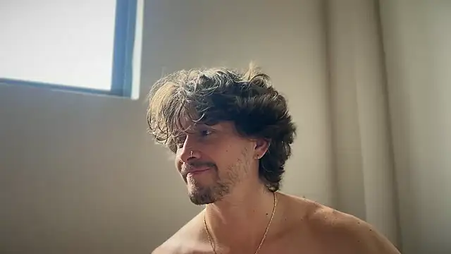 mcklister_kinky_feets: вебкам-шоу