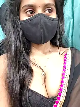 Aanya_hotty: διαδικτυακό σόου στην κάμερα