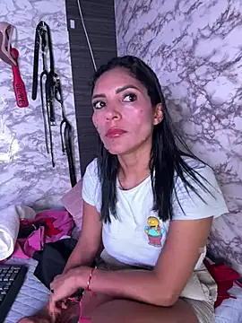 Онлайн чат XXX AlisSon__hot