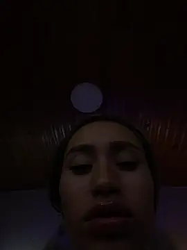 Chatroom XXX en direct de juliana-mancini