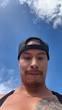 XXX chat uživo modela DominickVegas