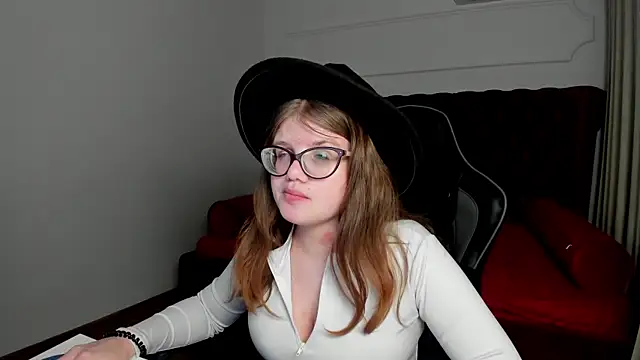 عرض كام ChloeHalses