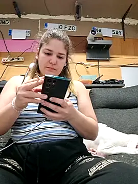 XXX chat uživo modela Dulcexpecado