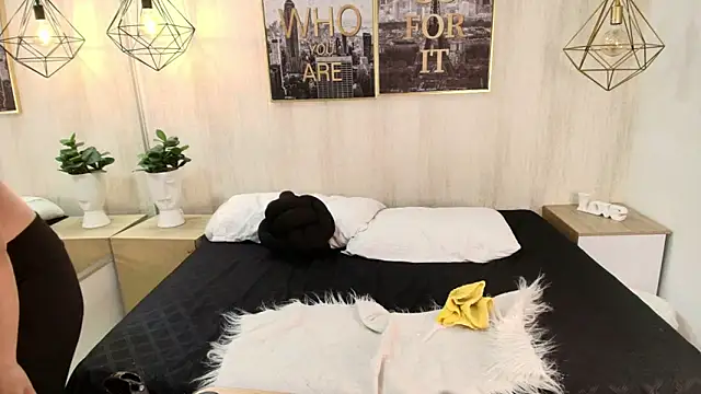 Kitty__meow 现场XXX聊天