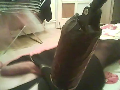 doll-cd Adlı Modelin Web Kamerası Şovu