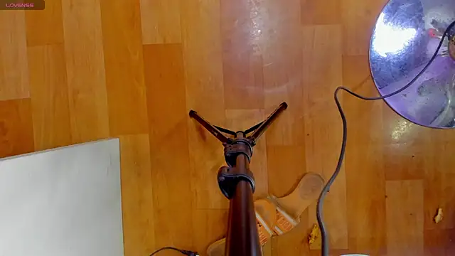 Angel_Avni élő XXX-chatje