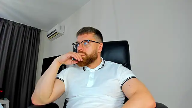 Findom_guy – Naživo XXX chat