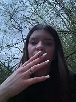 -Leasophie: онлайн-секс-чат