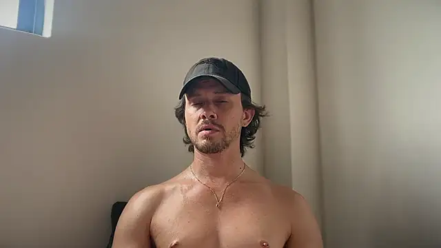 mcklister_kinky_feets Show in webcam