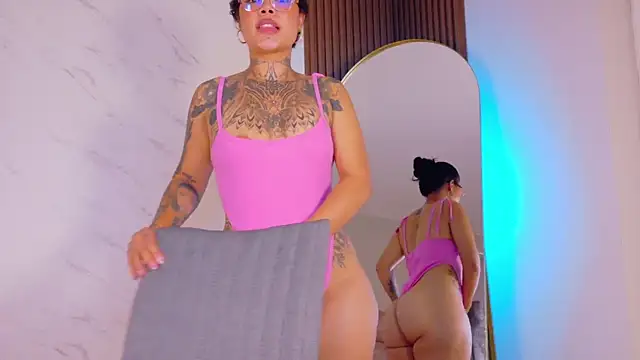 Chat +18 de madyson_fox ao vivo