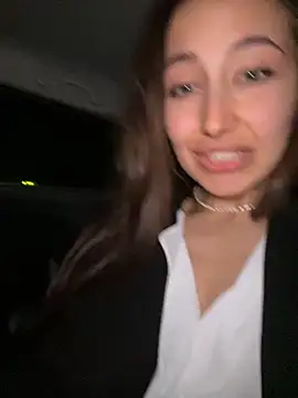 Živý XXX chat ICrazyOneIRL