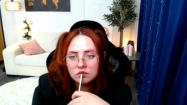 Hennessy_bunny live XXX chat