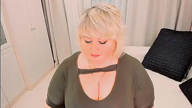 BIGTITSBBW Live XXX Chat