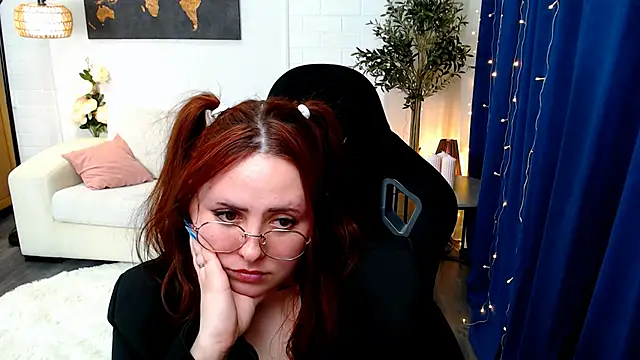 Hennessy_bunny Chat XXX live