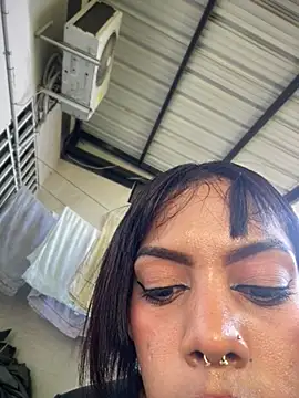 NovaFoxx: απευθείας συνομιλία ΧΧΧ