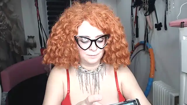 Chatroom XXX en direct de MISSwithDOLLS