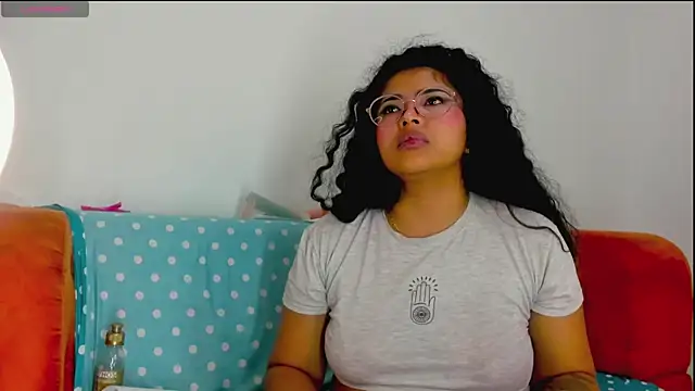 Chat +18 de moana_taylor ao vivo