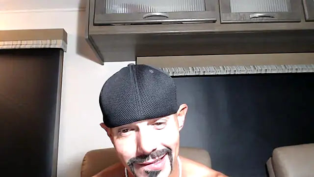 Chat XXX en directo de ThickD2C