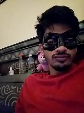 Pertunjukan Kamera Web Wild_Vassu