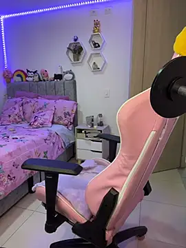 Luna_Paris_'s Live XXX Chat