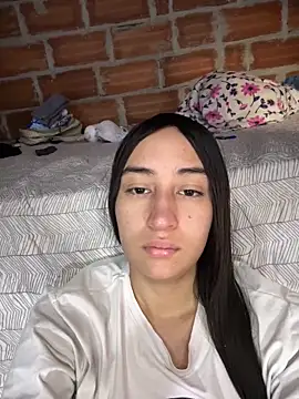 Živý XXX chat RAKEL37