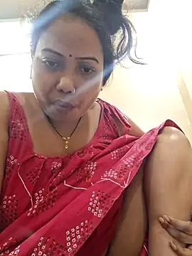 MISS_BEAUTY_ Adlı Modelin Canlı XXX Sohbeti