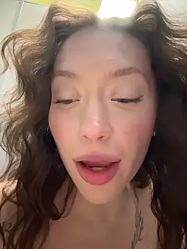 CityLynx Adlı Modelin Canlı XXX Sohbeti