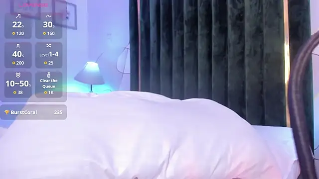 VinkSmokee Adlı Modelin Canlı XXX Sohbeti