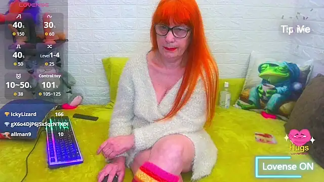 RedHousewifen Live XXX chat