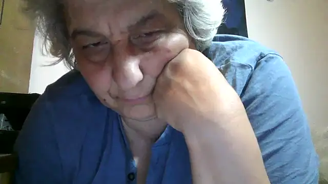 XXX chat uživo modela ExquisiteMature