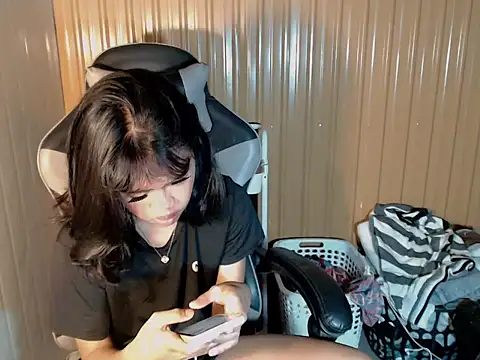 urcurlydiva Pertunjukan Webcam