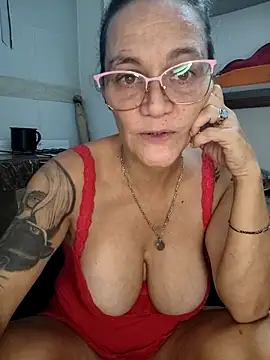 Živý XXX chat Nanybeach