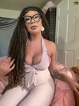 Riasvenenoo élő XXX-chatje