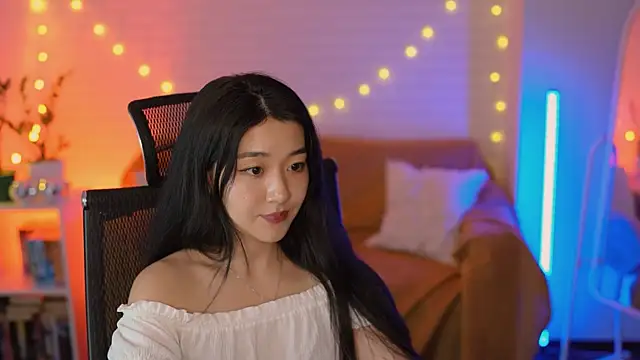 HannaRosie_ Chat XXX in diretta