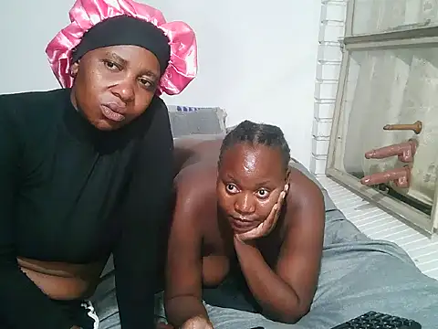 SweetHotPussy_99 Pertunjukan Webcam