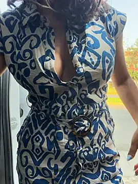 Czat XXX na żywo – sexi_noemi